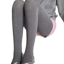 Geruite katoenen panty met uitsparingen – ondoorzichtige panty met voetjes