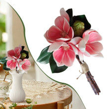 Konstgjord magnolia- och sidenrosbukett 28 cm