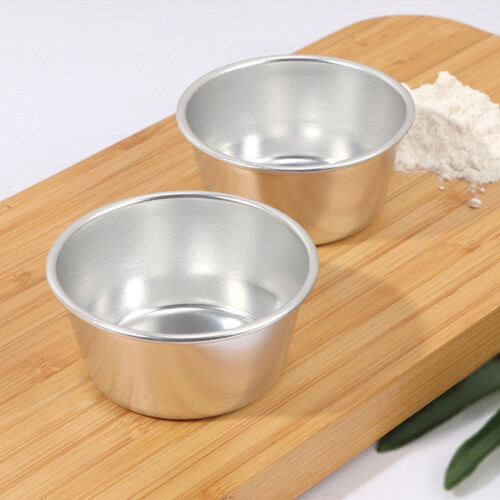 Set of 4 Nonstick Metal Pudding Cups for Baking