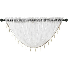 Witte organza waterval volant 57x37 inch