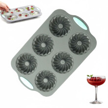 Christmas Wreath Ice Mold, 6-Cavity Silicone Tray