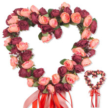 Ghirlanda a forma di cuore da 35 cm con decorazione effetto satinato.