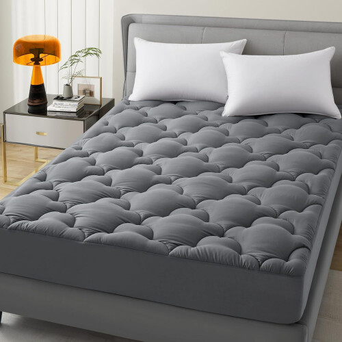 Surmatelas moelleux 450 g/m², avec système de refroidissement intégré