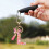 Porte-clés papillon à pompon avec pendentif 26 lettres 4