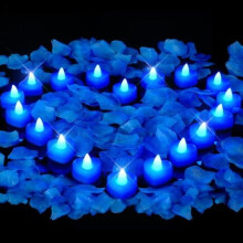 Set de pétalos de rosa artificiales azules y velas LED (2024)
