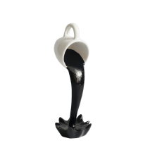 Sculpture de tasse à café flottante en résine, tasse à café renversée, décoration pour bureau (noir - 1 pièce)