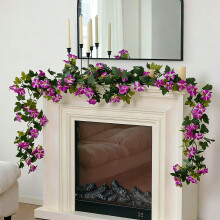 Künstlicher Rosenranken-Wandschmuck zum Valentinstag (33 naturgetreue Rosen)