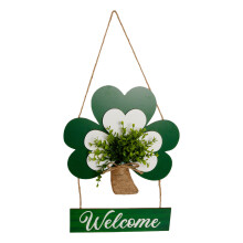 Natural Wood Shamrock Sign Welcome Greeting for Holiday Homes