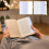 Lampe de lecture LED à pince avec col de cygne – Transparente 4