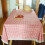 Rote karierte Polyester-Tischdecke, 100  150 cm 4