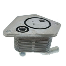 Refroidisseur D'Huile Moteur de Voiture 25560-5LJ-004 pour Accord 2.4L 2016-2021/ CRV 2015-2021
