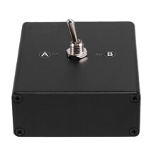 3,5-mm-Audio-Umschalter, 2-Port-Audio-Splitterbox (2 Eingänge, 1 Ausgang), -Kopfhörer-Audio-Umschalter mit Manueller Bedienung
