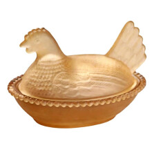 Elegante plastic kip op nest snoepschaal met deksel-Goud