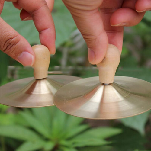 1 Pair Brass Cymbals with Knobs Finger Cymbals with Wood Knobs for Dancer Party Percussion Instrument 1