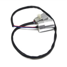 MC858133 MC855765 High Quality Vehicle Transmission Speed Odometer Sensor for Fuso Truck Car Accesories