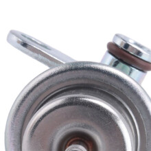 15160-64G00 New Fuel Pressure Regulator for Aerio Esteem Vitara XL-7 1998-2004