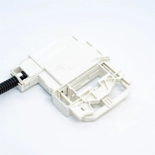 WH08X32697 Gruppo Interruttore di Blocco del Coperchio per Lavatrice GE