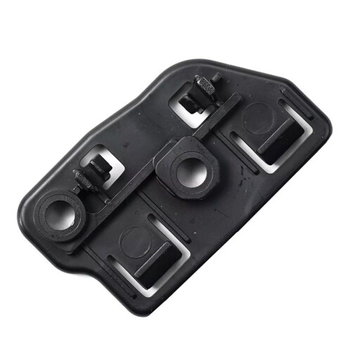 1 Pair Front Bumper Small Bracket 670004458 670004442 for  Ghibli