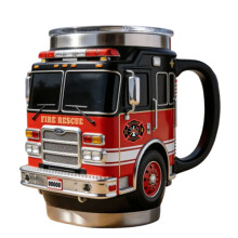 Detaillierte Feuerwehr-Embleme, Feuerwehrauto-Form, Kaffeetasse,