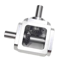 Small 1:1 T Type Commutator Shaft Diameter 10mm Right Angle Drive Gearbox Bevel Gearbox Rotation Single