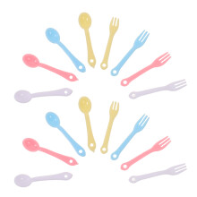 200Sets Vibrant Miniature and Spoons for Dollhouse Decor