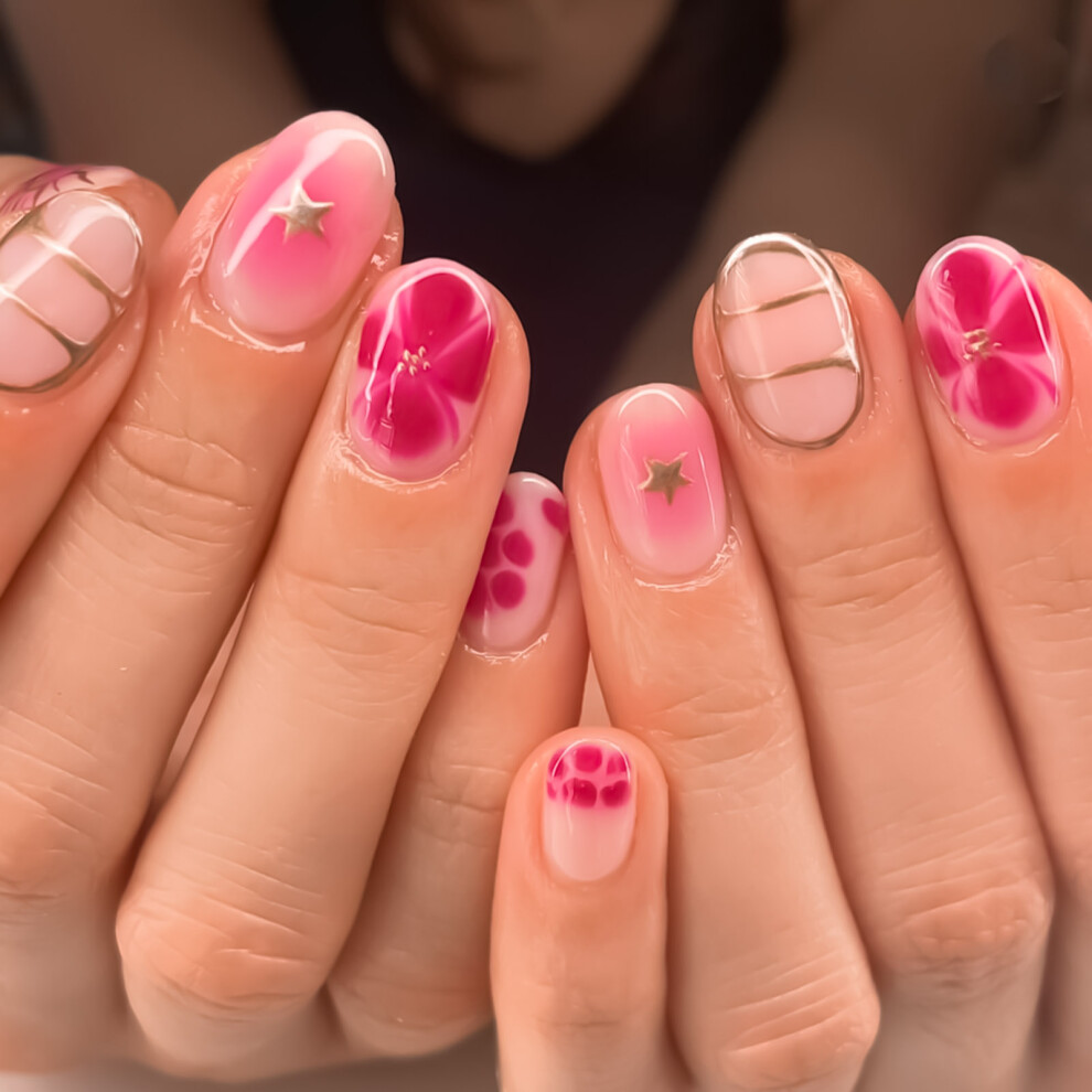 Reach-Tools Pink Short Fake Nails With Blush Decor, Salon Supply