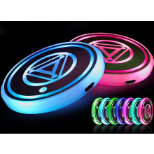 LED-auton mukitelineen valo – 7-värinen, USB-käyttöinen, 68 mm