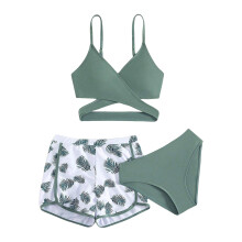 Driedelig badpak voor meisjes: bikini met hoge taille en bijpassende cover-up voor strand, zwembad en zomerse zwemkleding.