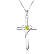 Collana con croce in argento sterling 925 e pietra portafortuna in zircone cubico