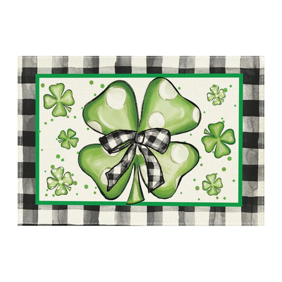 Rectangular polyester table mat shamrock pattern 1 pack