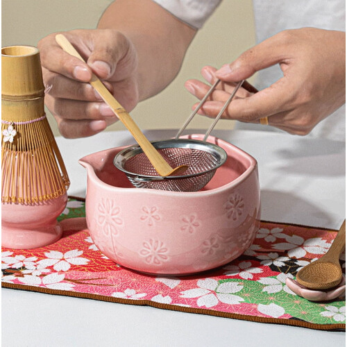 Sakura präglad porslinsmatchaskål 13 cm rosa 2