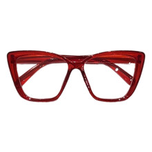 Klassische Sonnenbrille mit UV-Schutz, getönten Gläsern und großem Rahmen
