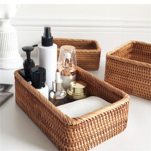 Panier de rangement alimentaire en rotin en liquidation Ă moins de 20 | Convient pour le salon, la chambre et le bureau | Organisateur