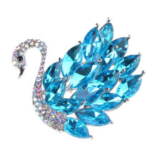 Broche de solapa con delicado diseño de cisne, versátil para ramilletes, joyería de moda.