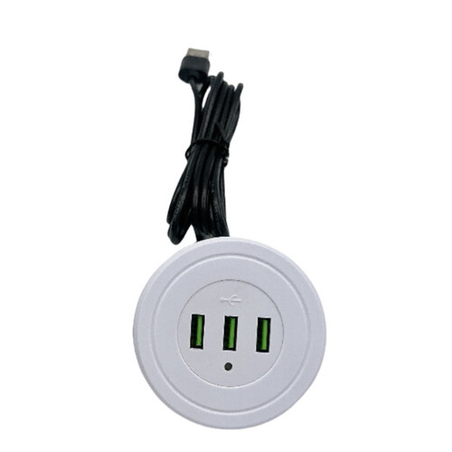 Innfelt bordstrømuttak med dobbel USB og USB-C