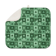 Covoraș antiderapant Green Clover pentru uscarea vaselor, microfibră, 16x18 inch