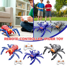 Araignée télécommandée grimpant aux murs
