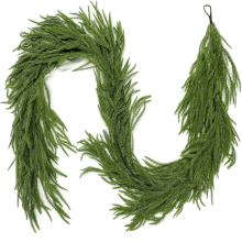 Ghirlandă din pin Norfolk, cu atingere naturală, de 2,46 m – Decor artificial moale de Crăciun pentru masă, șemineu, scări, perete –