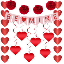 Ghirlanda di cuori per San Valentino con perline di legno