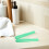 Uitschuifbare plastic toiletrolhouders (2 stuks) 1