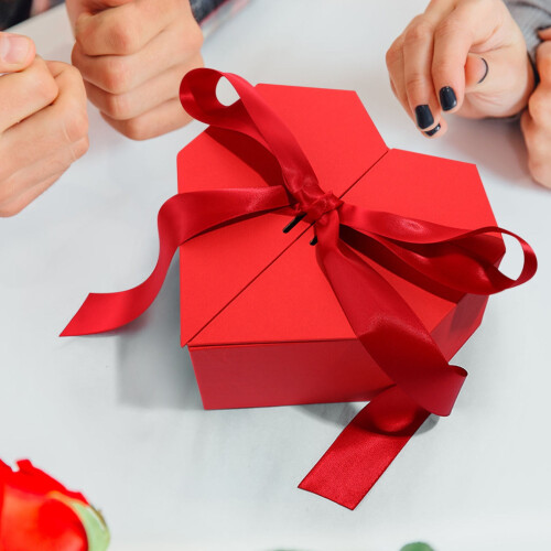 Alla hjärtans dag-hjärtpresentask - Röd 1
