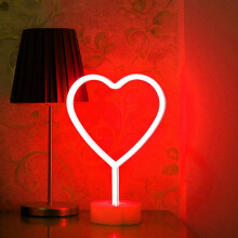Enseigne lumineuse LED en forme de cœur rouge – Alimentation par piles ou USB, 1 pièce
