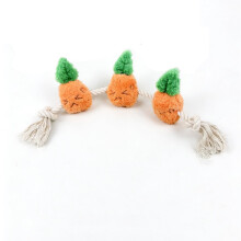 Peluche perfumado con chirriador para perros pequeños y medianos.