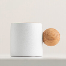 HauiWeiLyai Rough Pottery Mini Cute Small Tea Cup Wooden Ball Handle Coffee Cup Exquisite Retro Fresh Small Cups