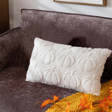 Housse de coussin en fausse fourrure orange 50 x 30 cm