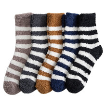 Men's Fuzzy Socks with Grips, 5 Pairs Warm Cozy Thick Slipper Socks for Winter, Home, Hospital, Sleeping, Christmas