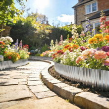 Outsunny Metal Lawn Edging Border, 8 in x 21.3 ft Garden Edging, Silver Tone