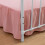 Jupe de lit blanche Queen avec plateforme et volants 1