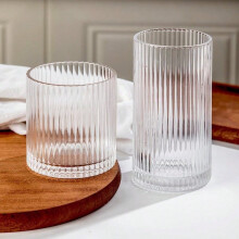 Geribbelde drinkglazen, 8-delige set van 350 ml en 295 ml, glazen voor bruiloften, feesten en kerstcadeaus. Transparant.