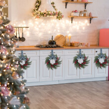 Conjunto de 4 Mini Coroas de Natal Artificiais para Armários/Portas/Janelas, com Laço de Veludo e Frutos Vermelhos – Combinam com a Decoração